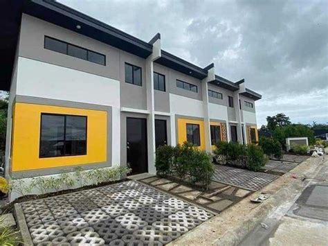 House and lot For Sale in Mabacan , Calauan .